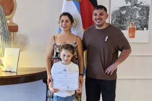 Promesa a la Bandera de Astrid Máxima